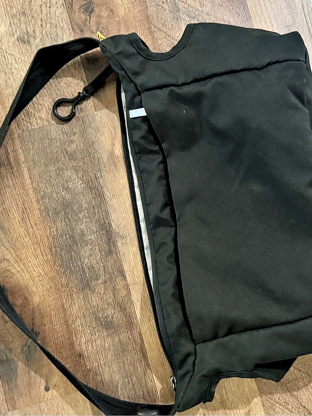 Doona Stroller Bag - Picture 3 of 4
